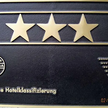 Almberg 3*