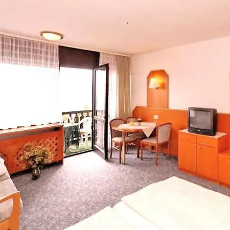 Almberg Hotel